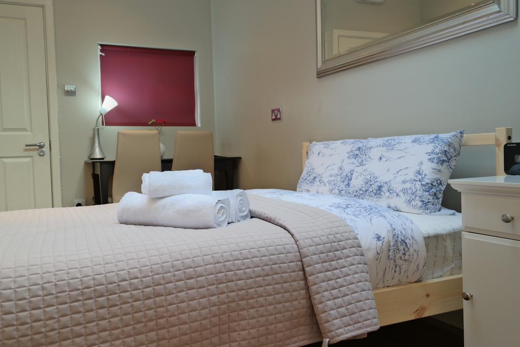 London Malvern Road Rooms To Let المظهر الخارجي الصورة