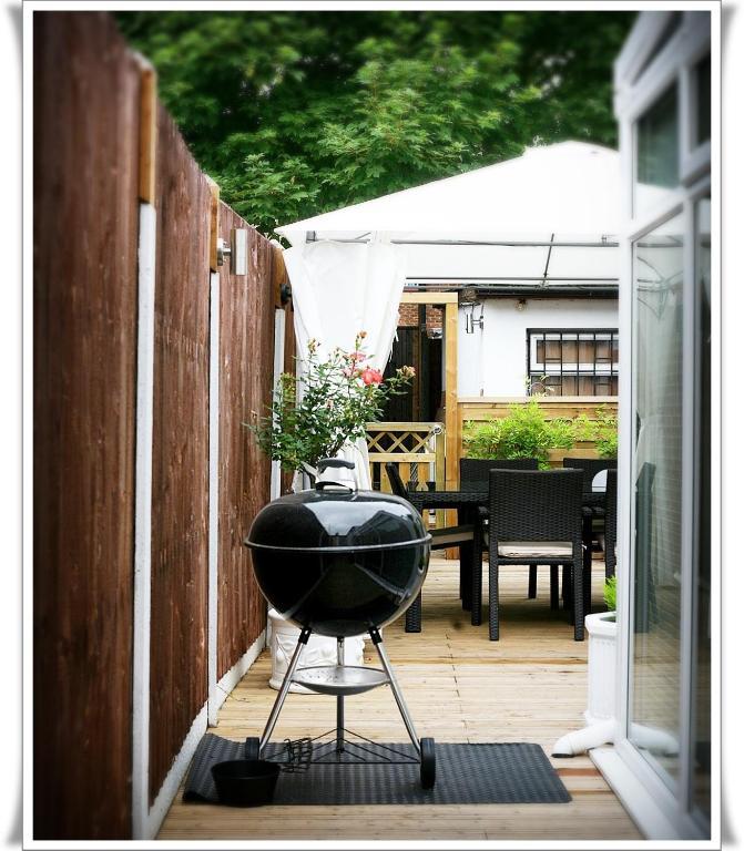 London Malvern Road Rooms To Let الغرفة الصورة