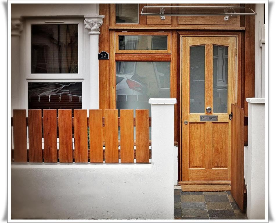 London Malvern Road Rooms To Let الغرفة الصورة