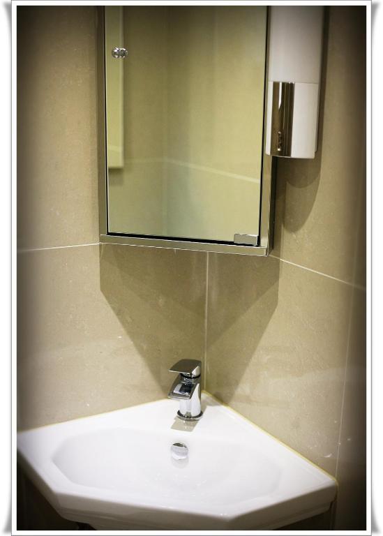 London Malvern Road Rooms To Let الغرفة الصورة